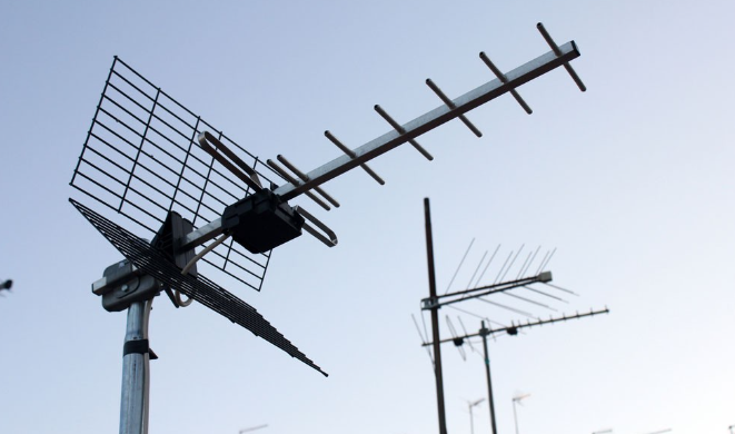 八木天线 Yagi Antenna